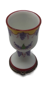 Vintage Elegance: White Wine Cup Limoges Box with Grape Vines