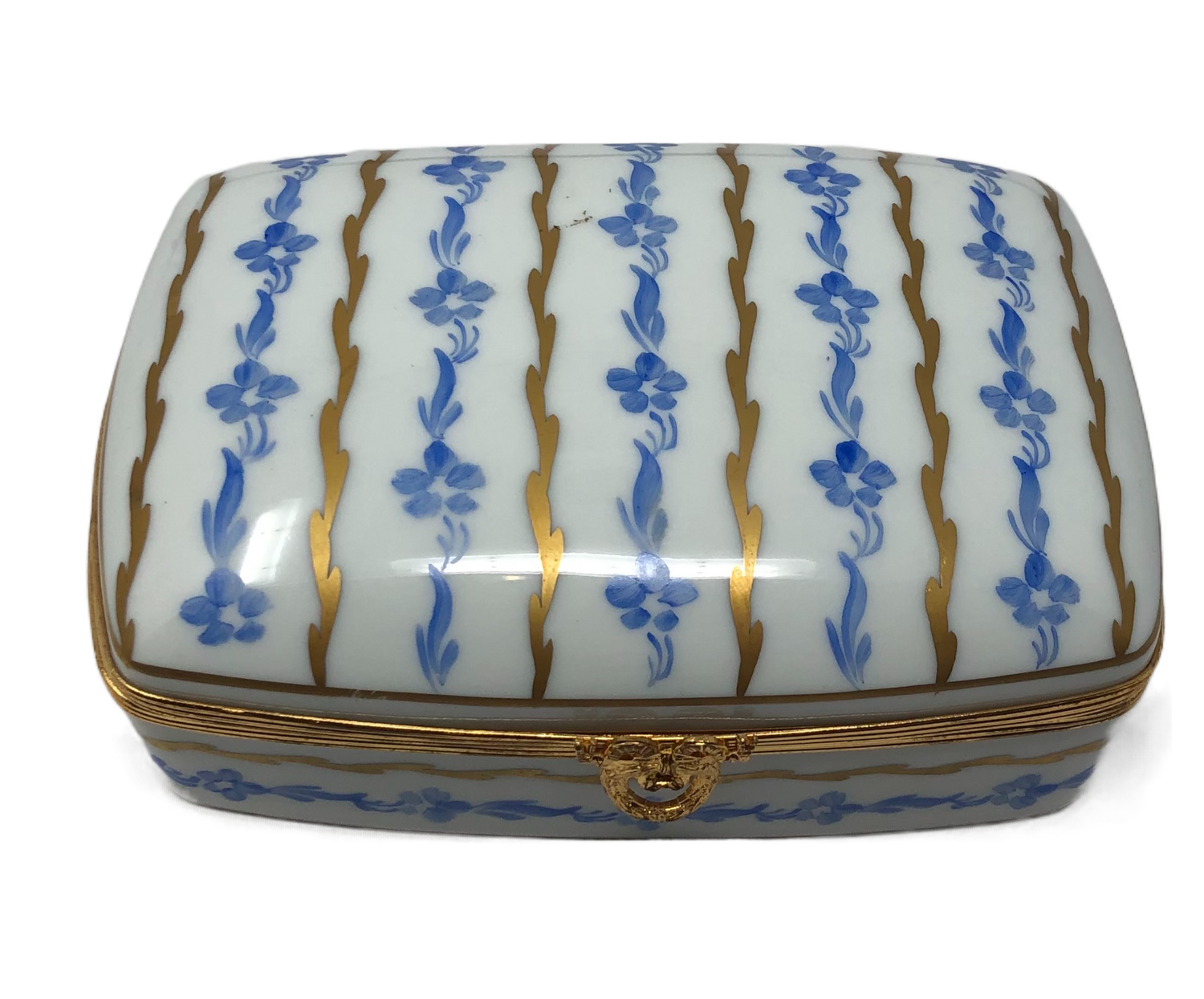 Elegance in Bloom: Blue Floral Divided Limoges Box