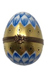 Elegance Unleashed: Golden Feathered Limoges Egg Box