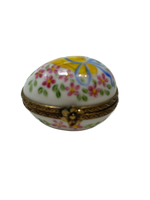 Blooming Beauty: Limoges Box - White Egg with Pink Flower