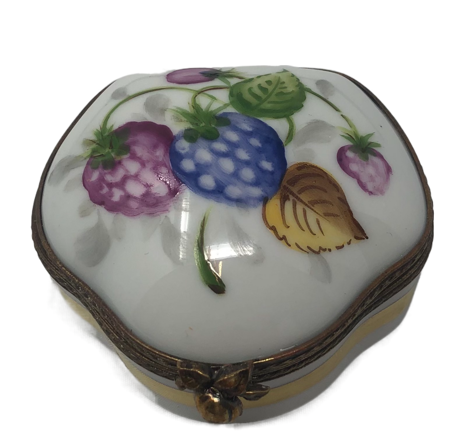 Berry Bliss: Hand-Painted Limoges Box with Raspberry and Blackberry