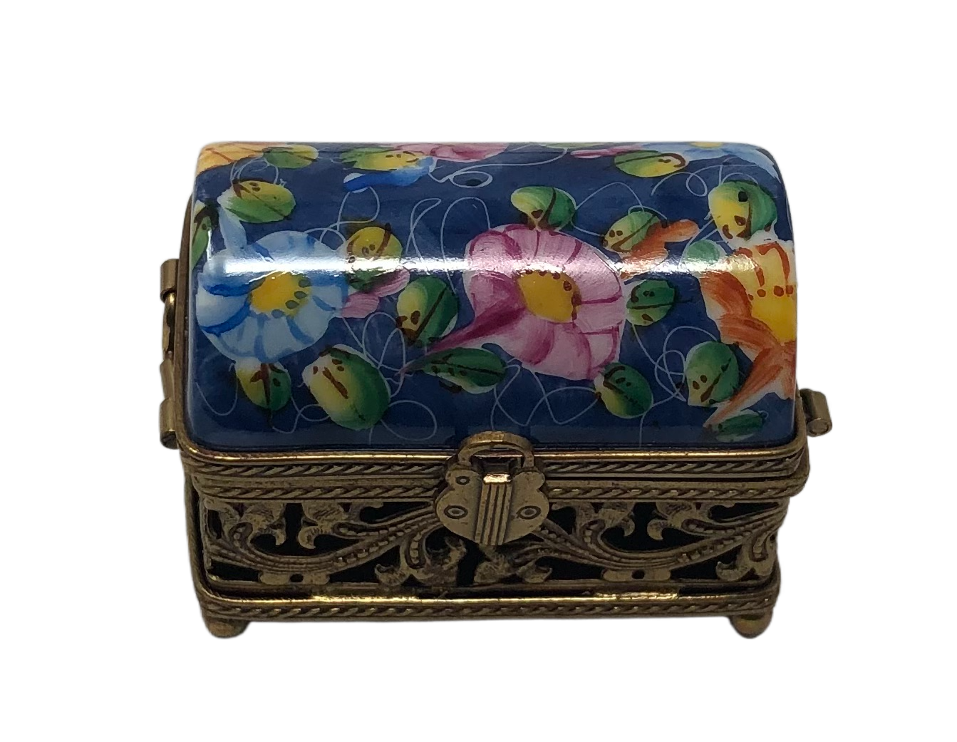 Enchanted Treasures: Intricately Detailed Treasure Chest Limoges Box
