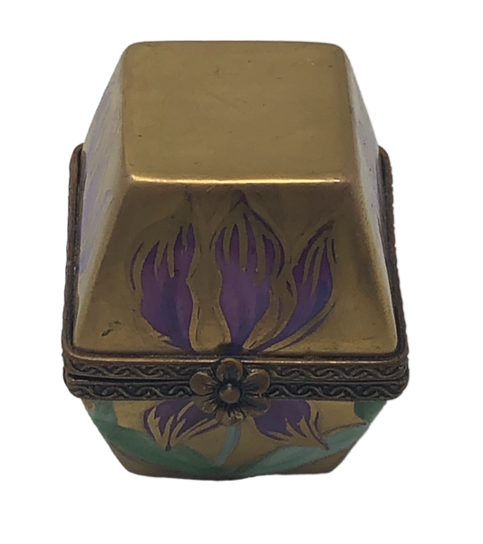 Regal Blooms: Hexagonal Gold Limoges Box